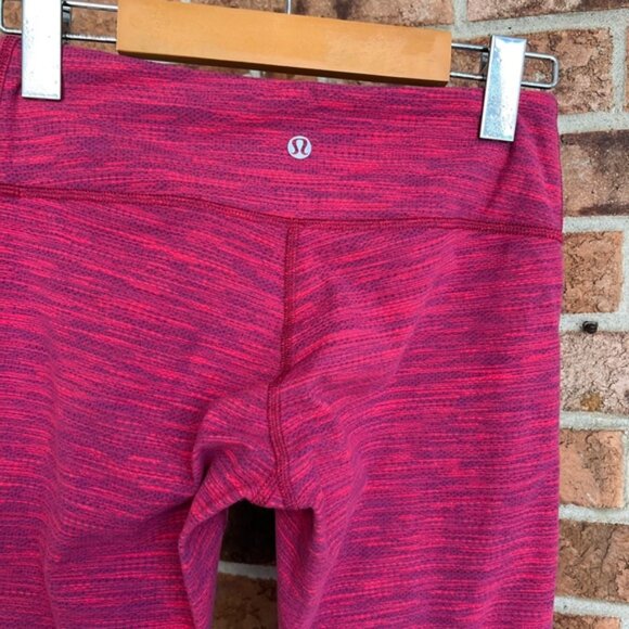 LULULEMON   * Wunder Under Crop II Diamond Jacquard Space Dye Bumble Berry Sz 4 - Picture 7 of 16